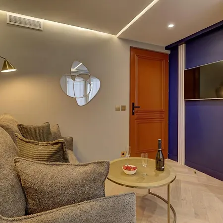 369 Fondary 5 - Superb In Parigi